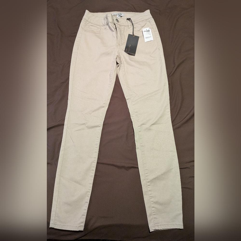 Charlotte Russe Refuge cream skinny jeans